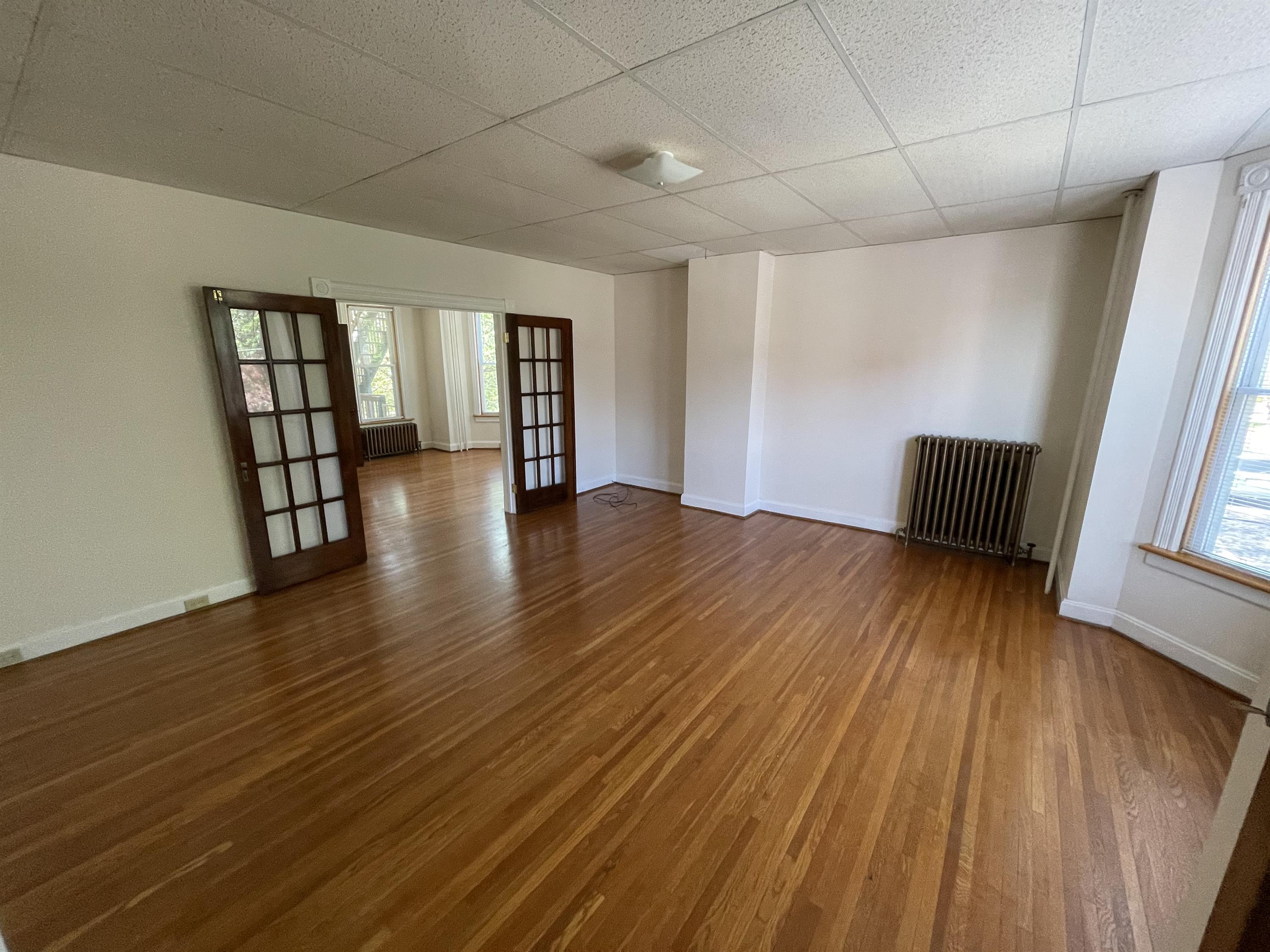 429 N Locust St - 2N